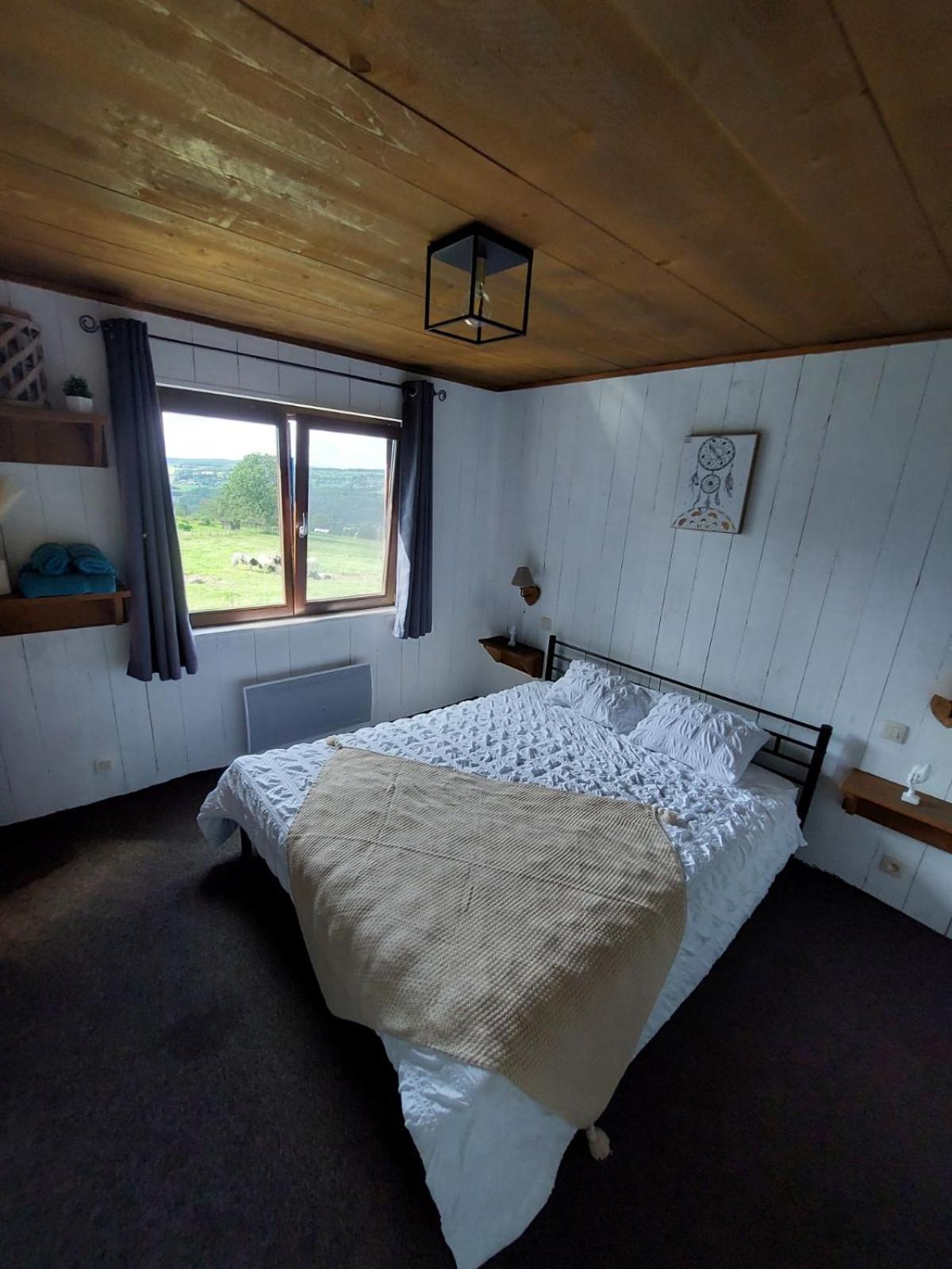 La Petite Suisse Bed & Breakfast Malmedy Exterior photo